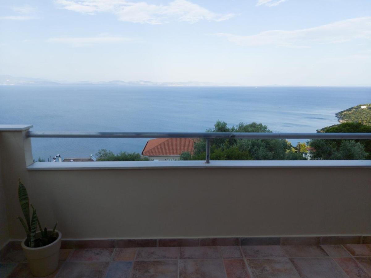 Appartamento Golden Sunrise Gythio Esterno foto